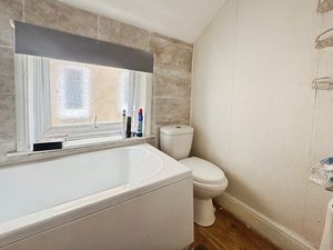 NORTH ROAD- click for photo gallery